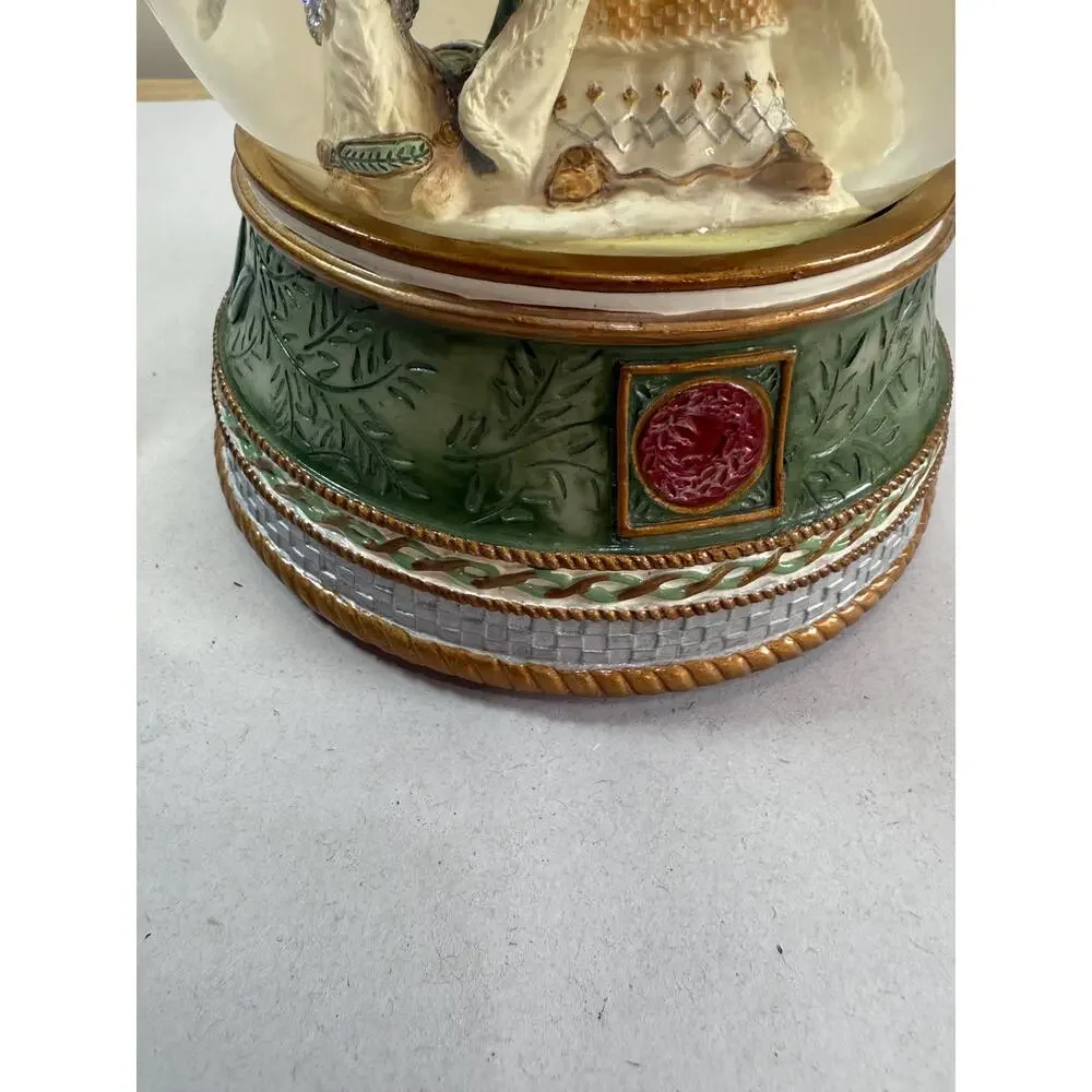 Vintage Fitz and Floyd Holiday Gregorian Santa Snowglobe Working Music Box